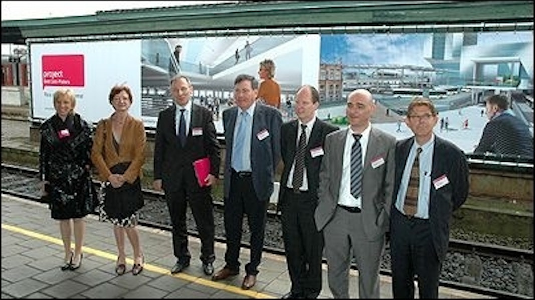2009_'Reis naar de toekomst': officiële opening van een tentoonstelling over Project Gent Sint-Pieters